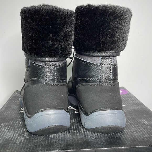 Santana Canada Maddie Winter Boots - Picture 4 of 7